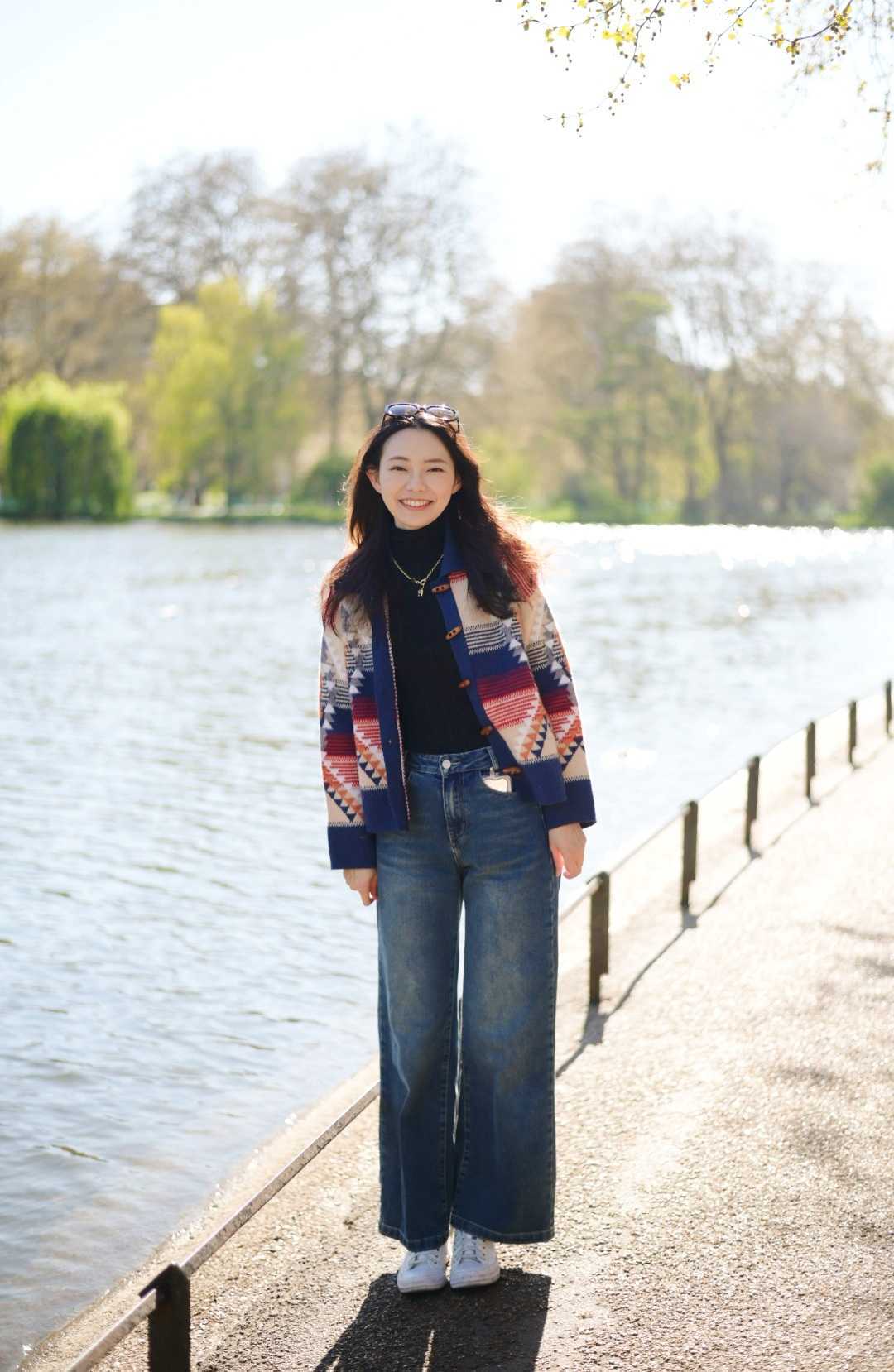Photograph of Lilian Lin